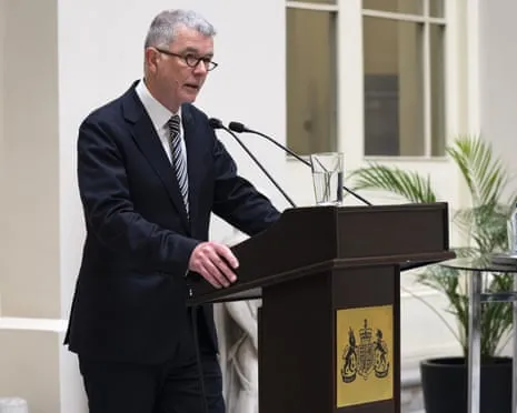 Outgoing British Secret Service Chief Says Putin Has ‘Taken On Too Much’ in the Ukrainian Conflict